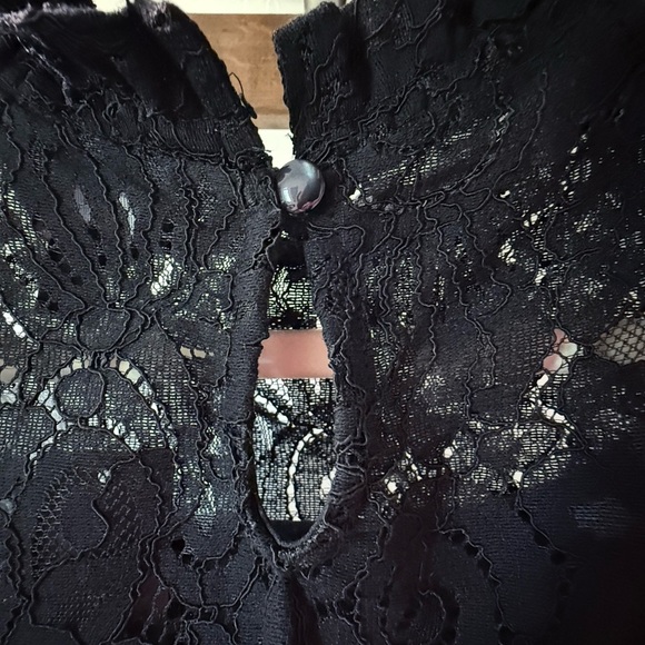 Adiva Black Lace High-Neck Blouse – Long Sleeve, Women’s XS, NWT - Picture 4 of 10